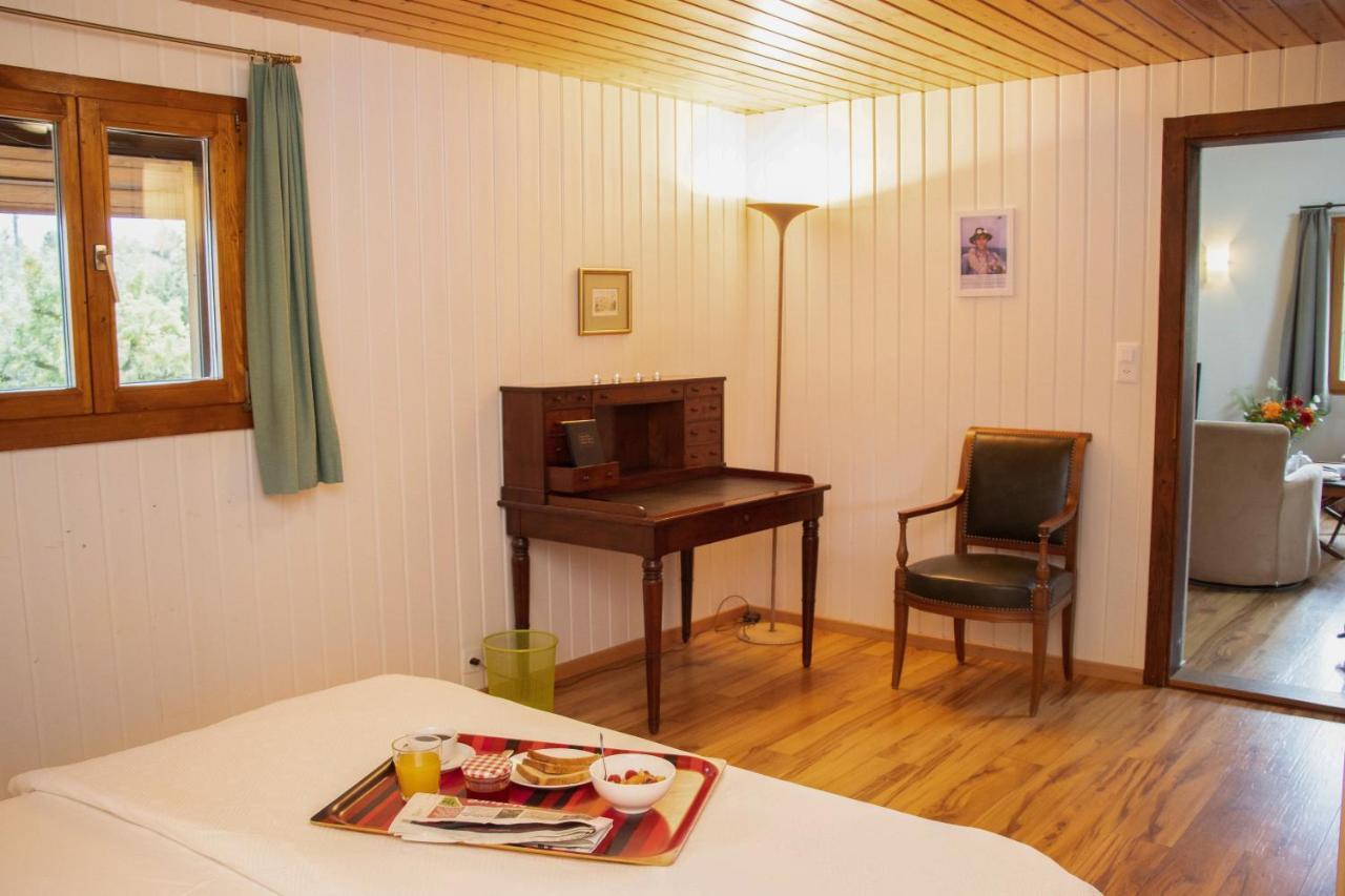 Guesthouse La Moliere, 3 Bedrooms, Private House, Horse Farm, Full Nature Murist Eksteriør bilde